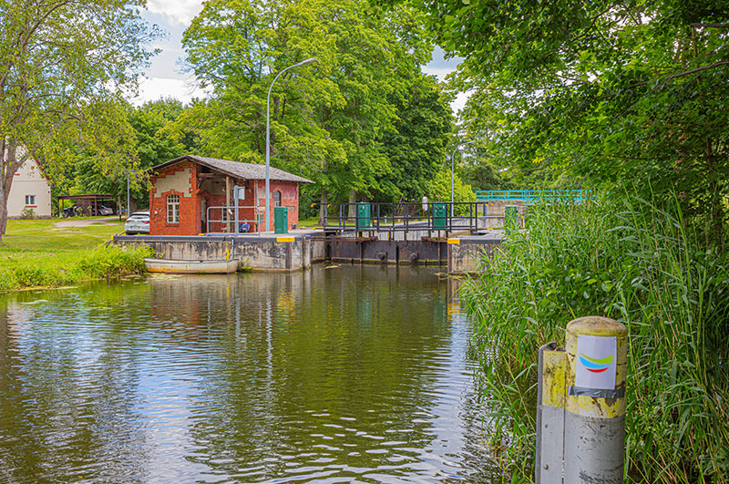 Lock operation 